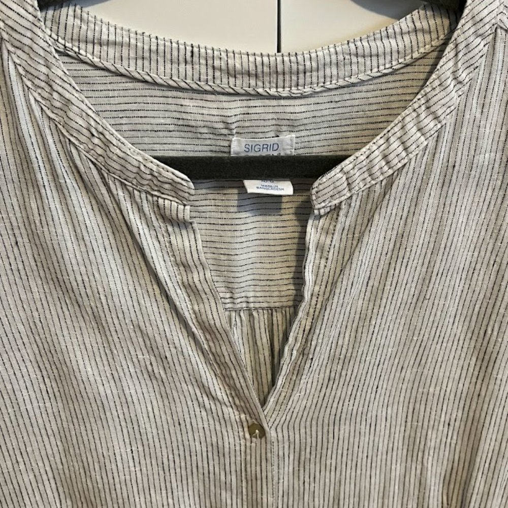 Sigrid Olsen button front linen tunic - size M 31" L - Picture 5 of 5